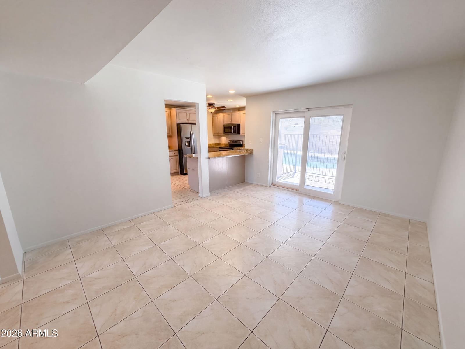 817 W Isabella Avenue, Mesa, AZ 85210 — photo 9 of 20
