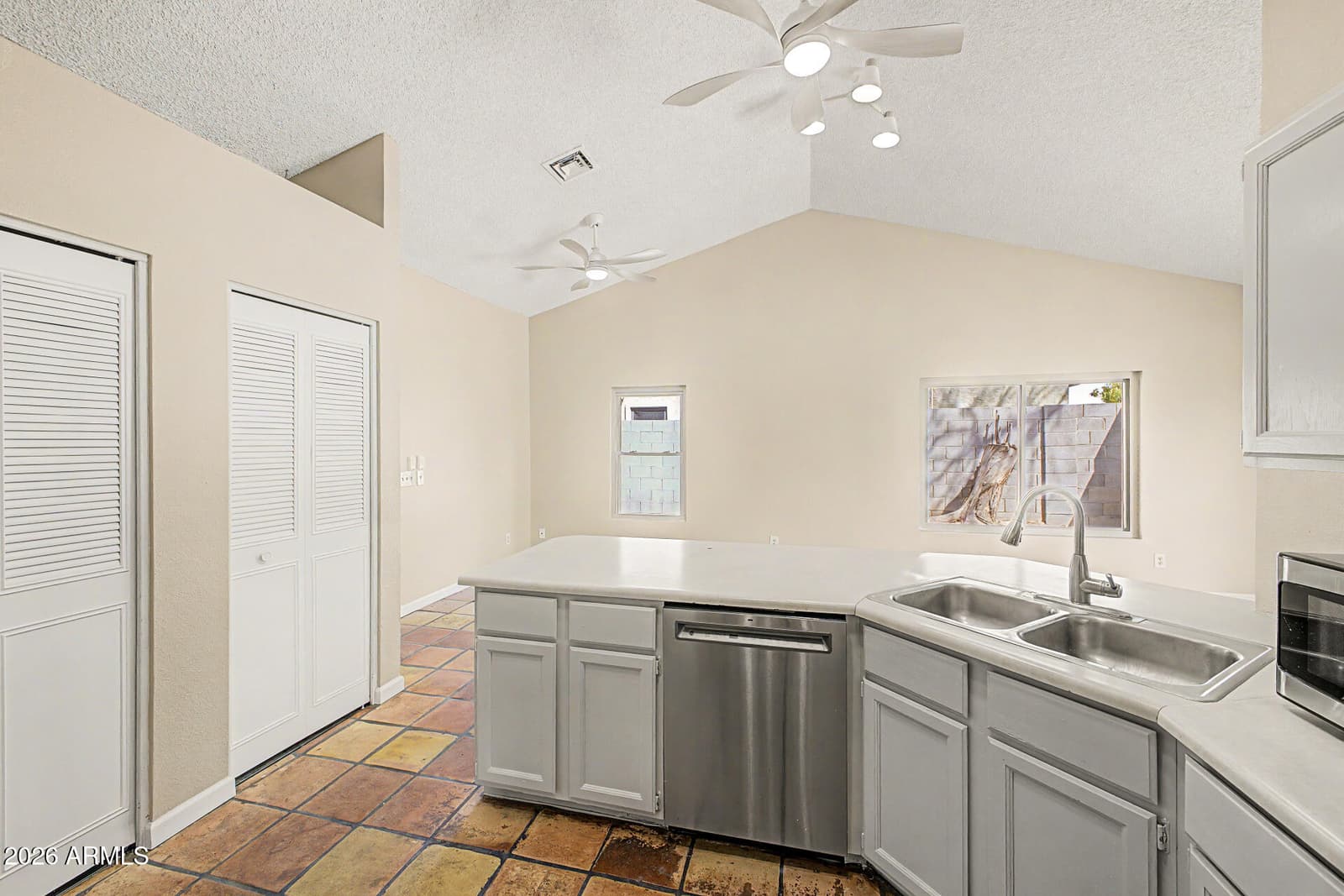 6433 W Kings Avenue, Glendale, AZ 85306 — photo 29 of 54