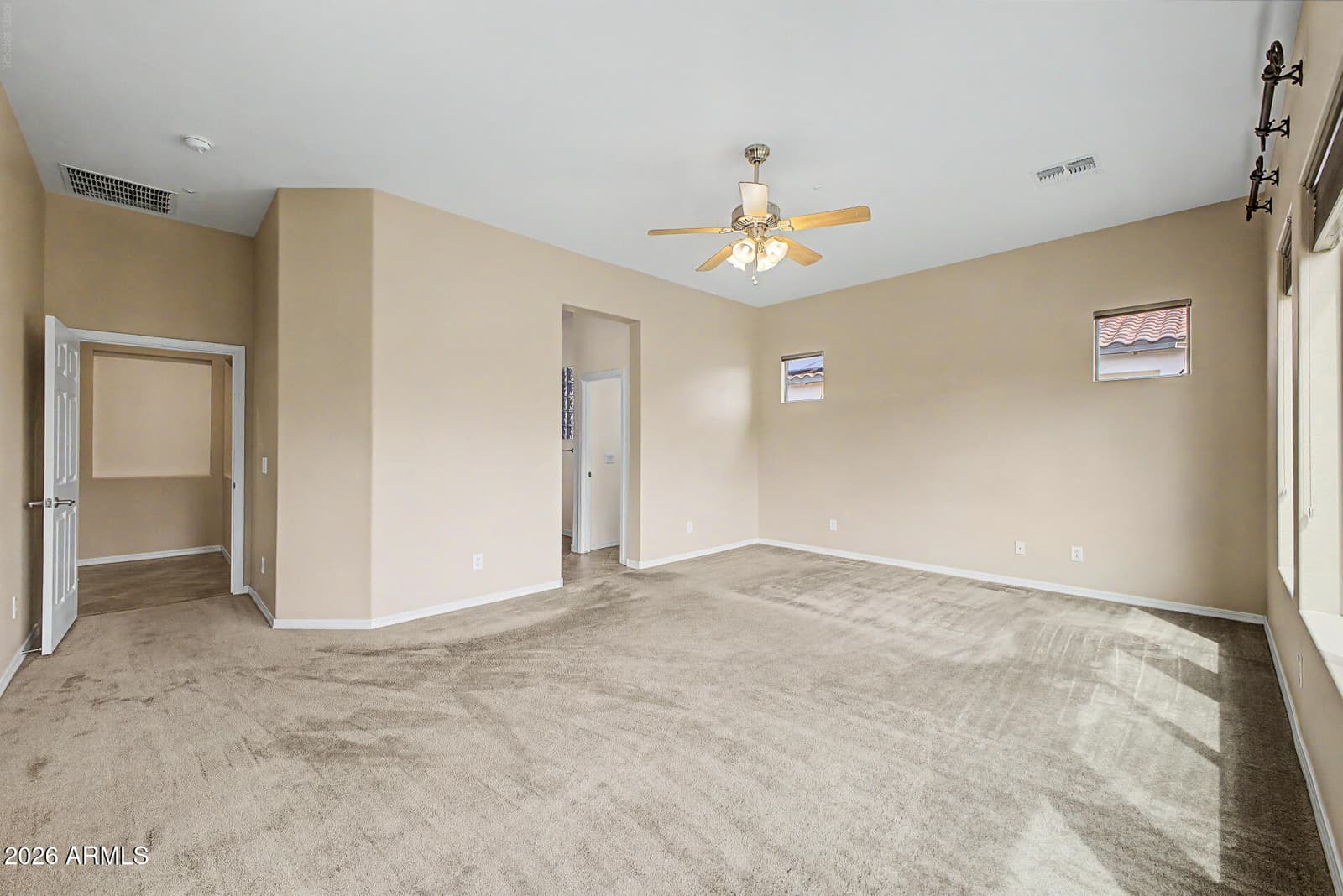 6587 S Martingale Road, Gilbert, AZ 85298 — photo 19 of 56