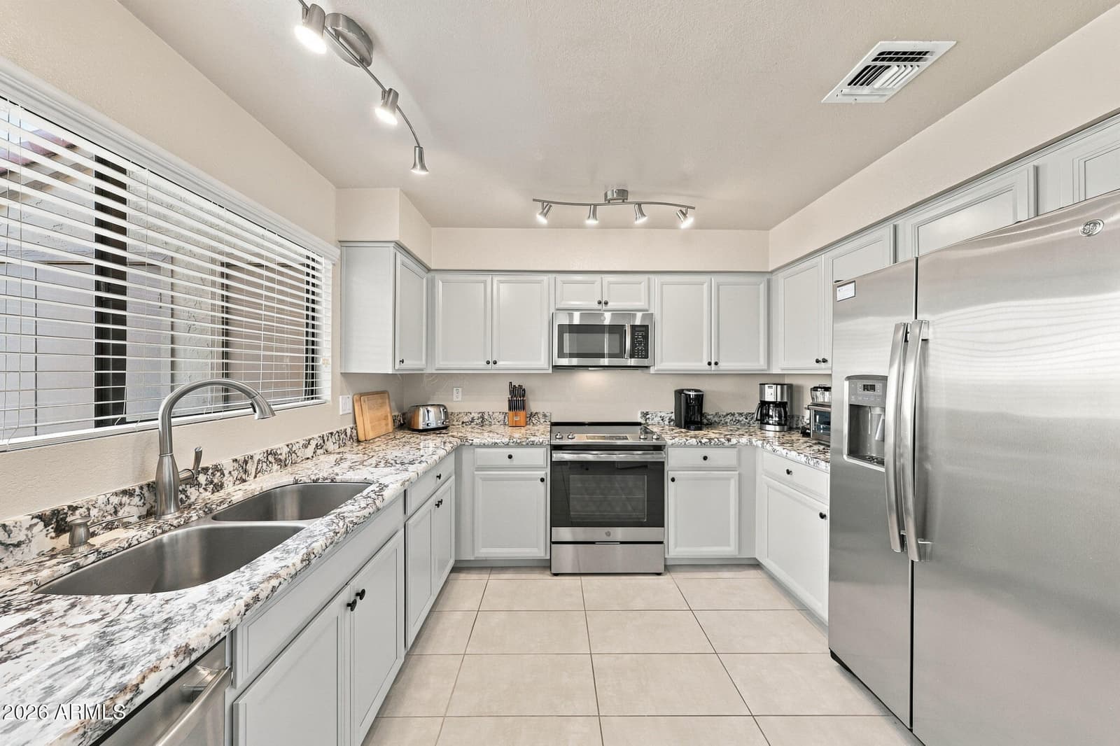 9707 E Mountain View Road 2412, Scottsdale, AZ 85258 — photo 8 of 33
