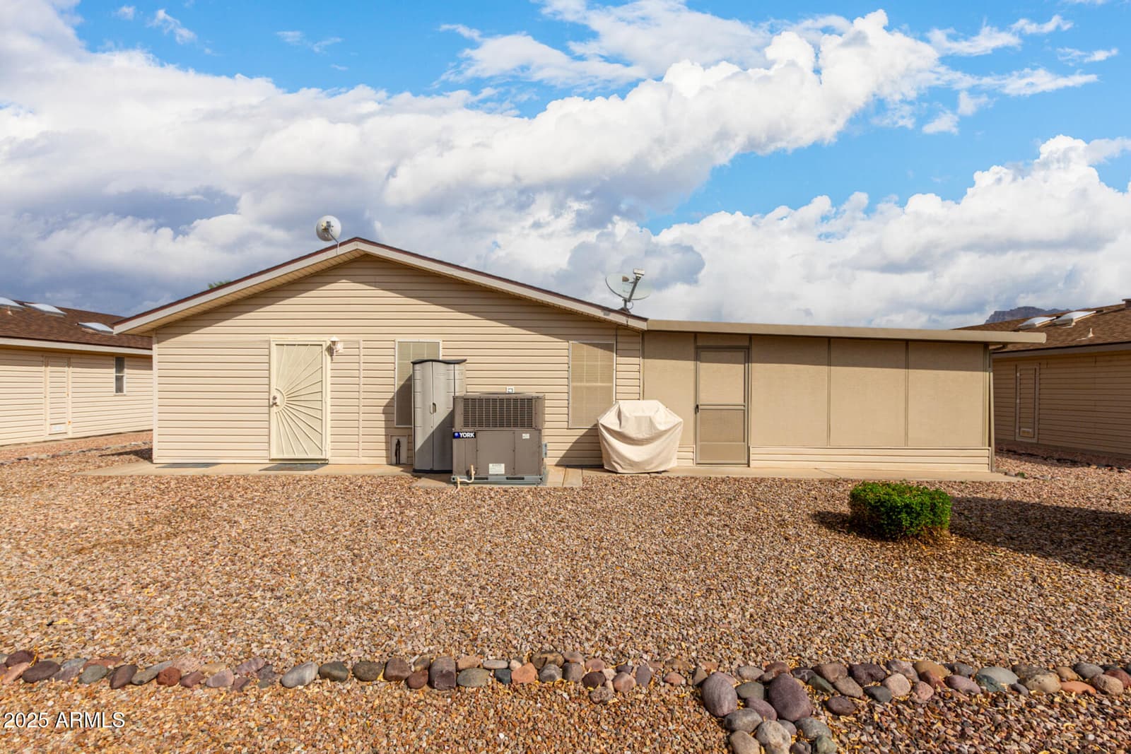 3301 S Goldfield Road 2076, Apache Junction, AZ 85119 — photo 5 of 42