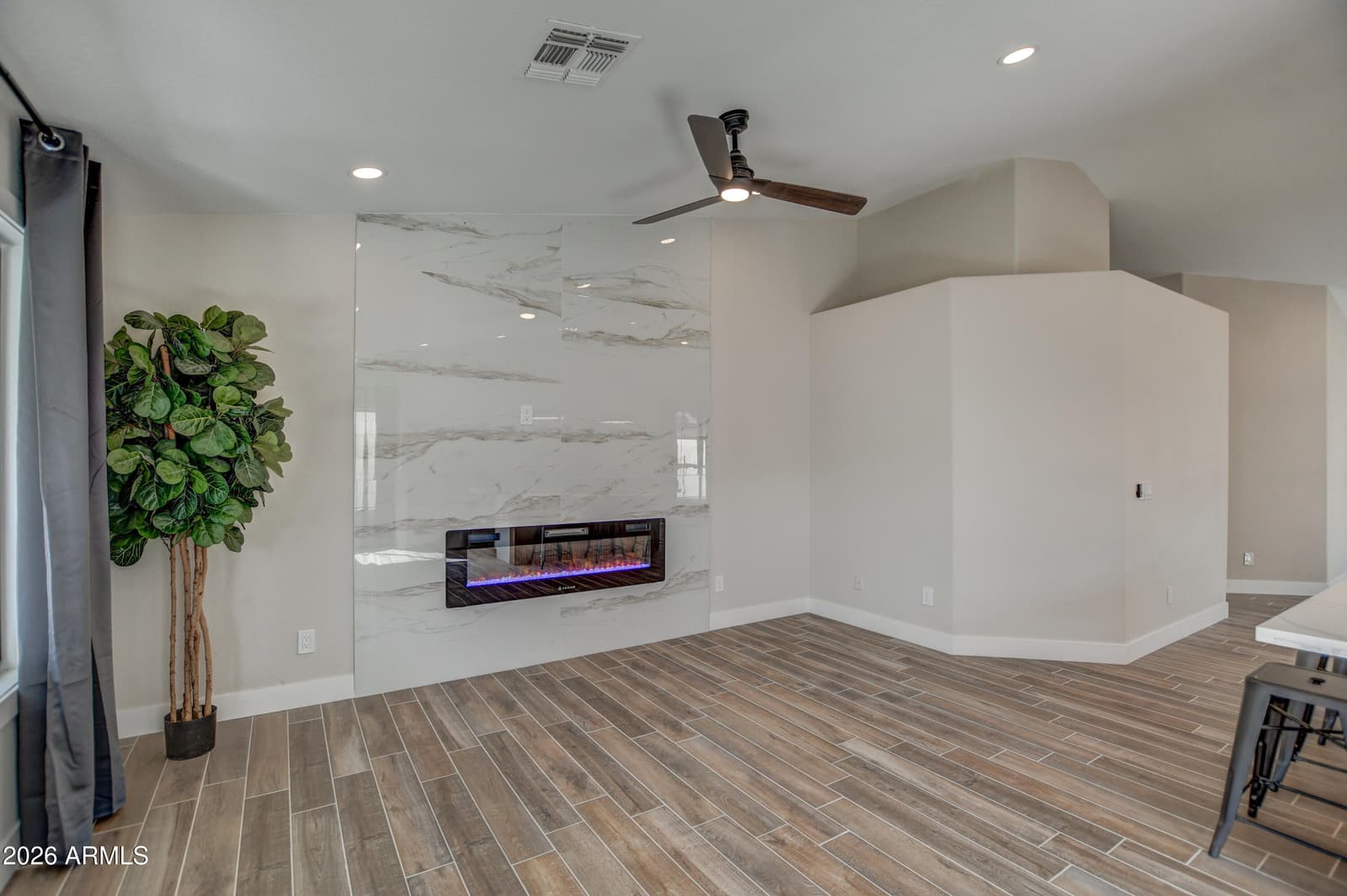 8213 W Rue De Lamour Avenue, Peoria, AZ 85381 — photo 10 of 21