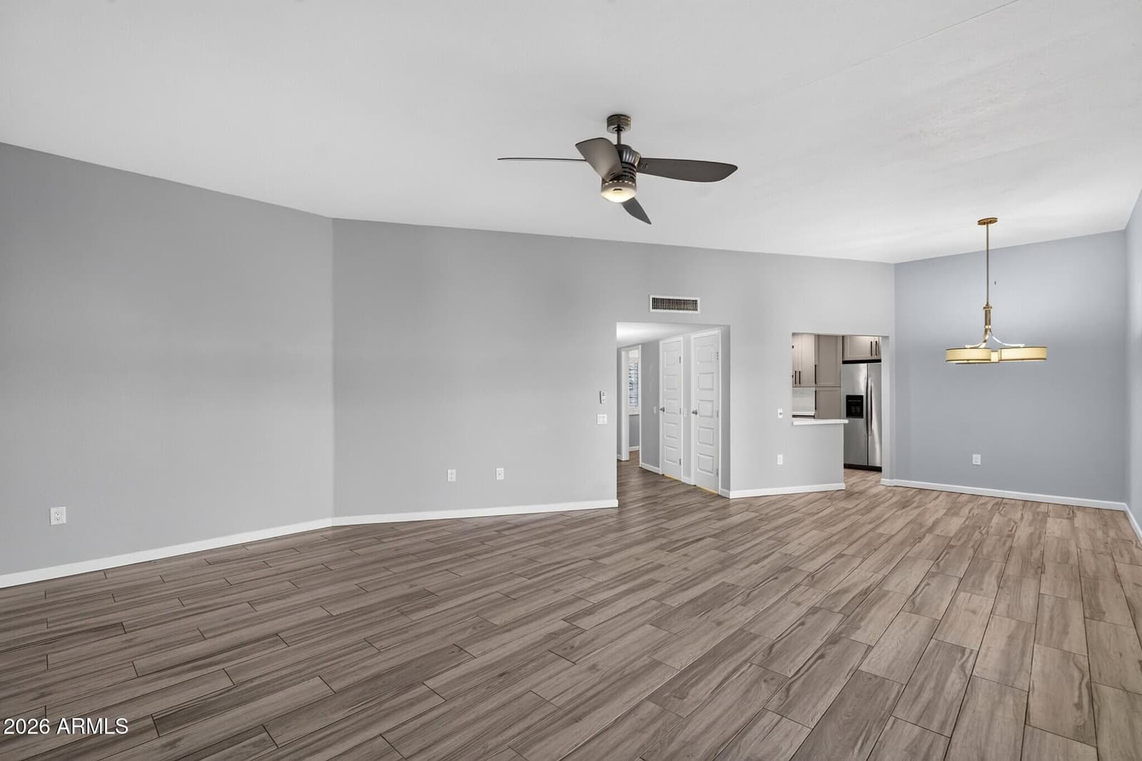 10554 W Ocotillo Drive, Sun City, AZ 85373 — photo 10 of 34