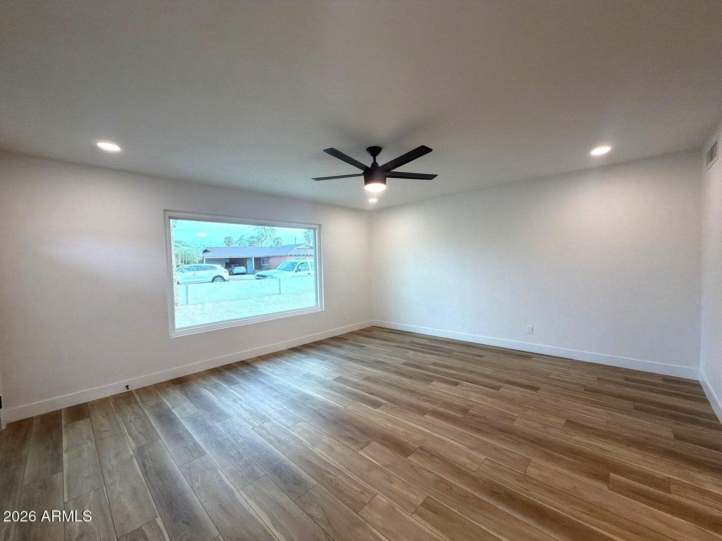 3529 W Stella Lane, Phoenix, AZ 85019 — photo 11 of 31