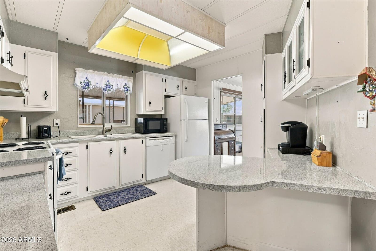 8936 E Fairway Boulevard, Sun Lakes, AZ 85248 — photo 16 of 37