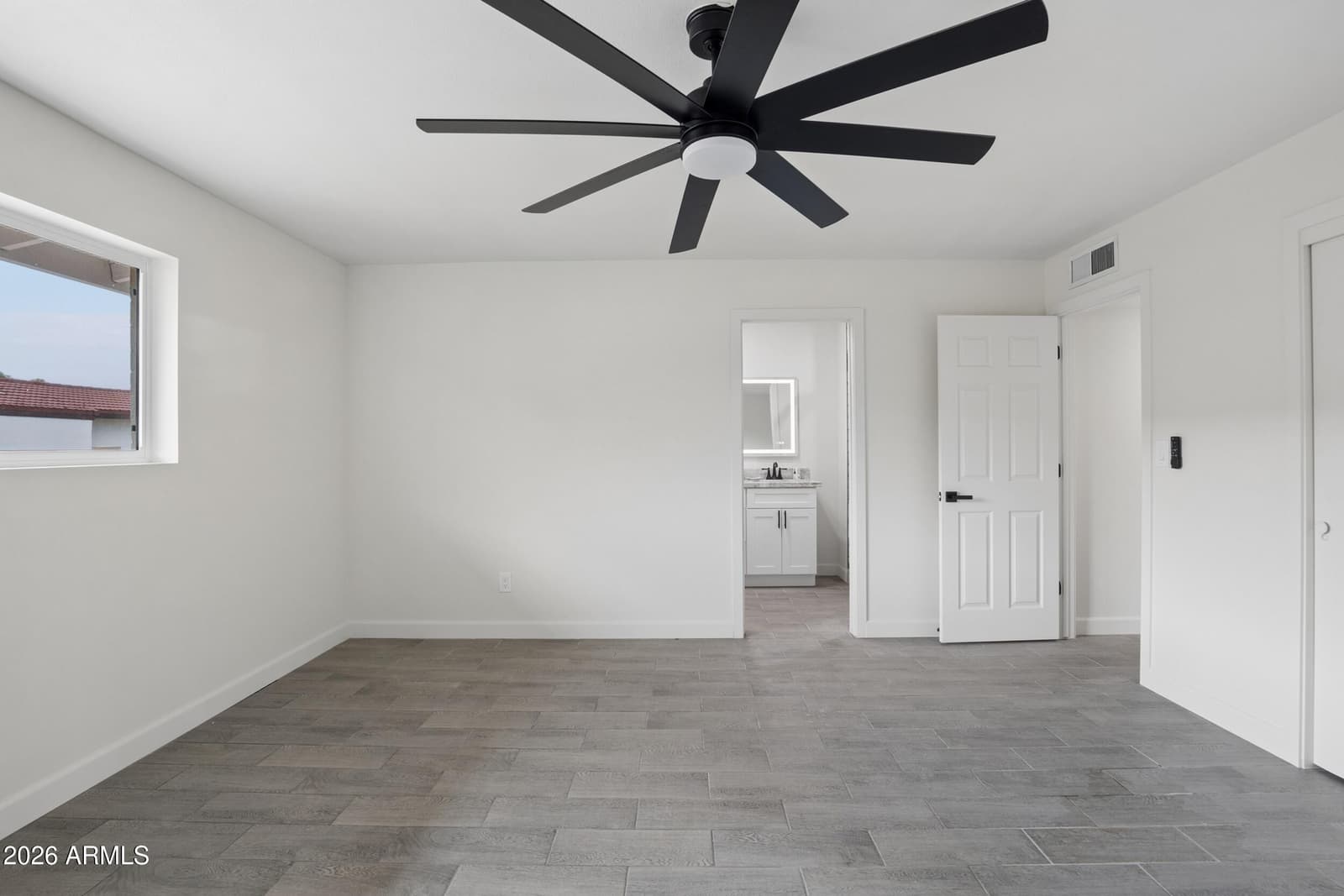 839 S Saranac Avenue, Mesa, AZ 85208 — photo 13 of 38