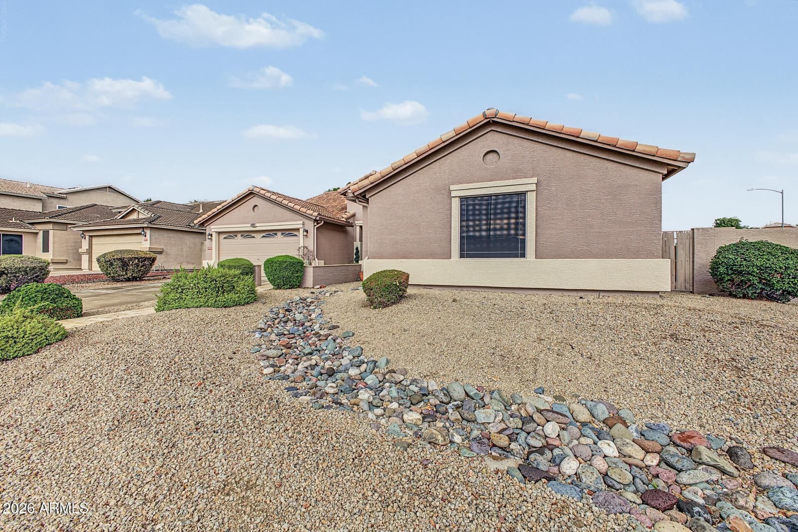25705 N 68th Lane, Peoria, AZ 85383 — photo 9 of 40