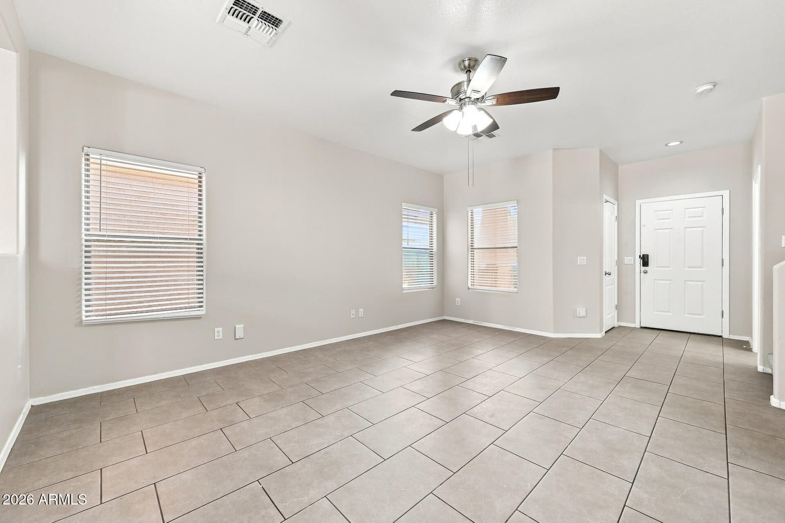 18562 W Legend Drive, Surprise, AZ 85374 — photo 6 of 22