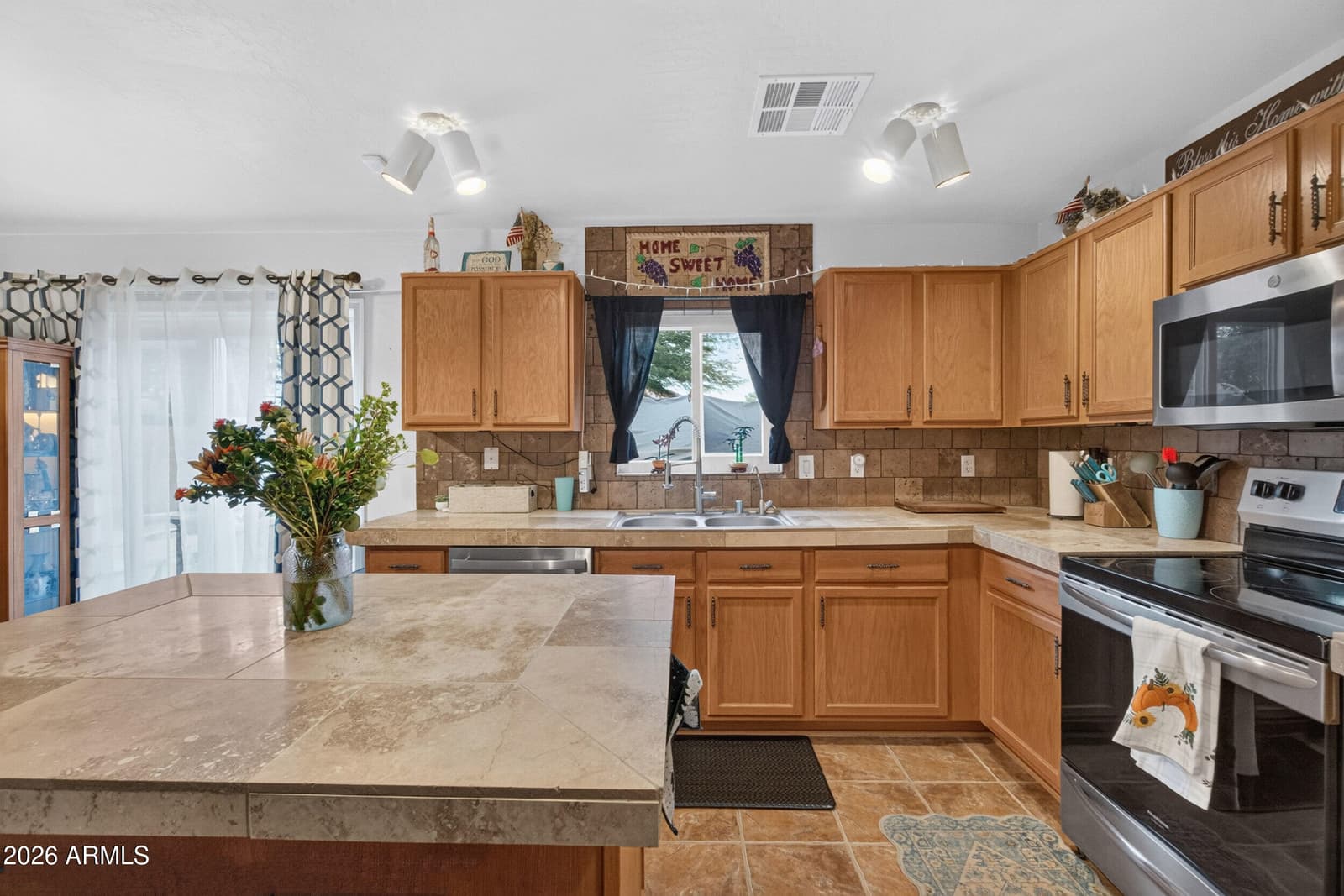 2450 E Olivine Road, San Tan Valley, AZ 85143 — photo 21 of 67