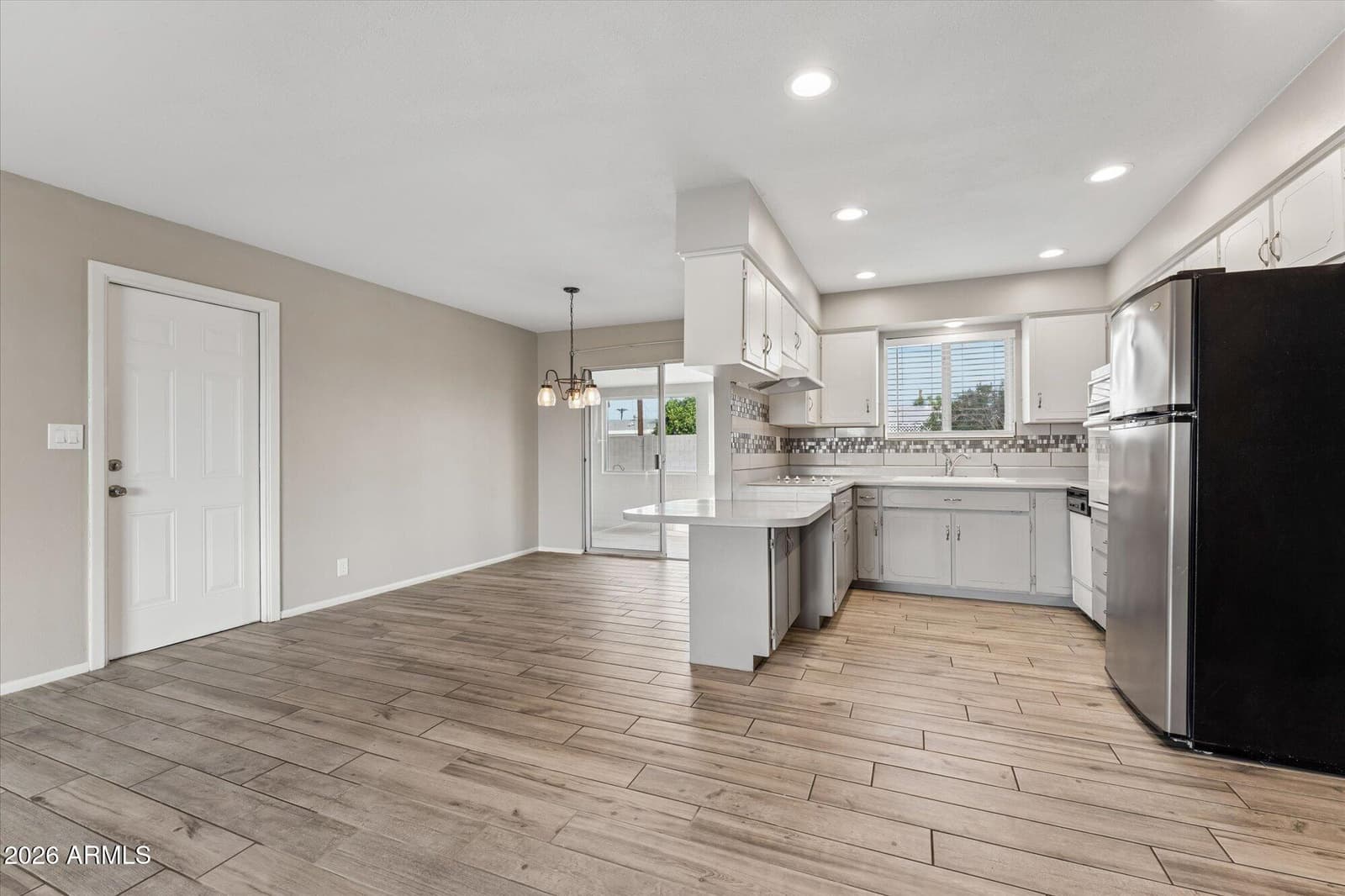 5422 E University Drive, Mesa, AZ 85205 — photo 10 of 29