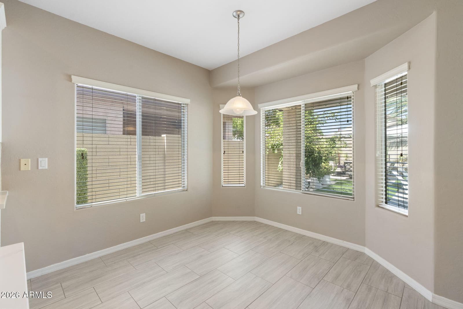 5218 W Buckskin Trail, Phoenix, AZ 85083 — photo 11 of 39