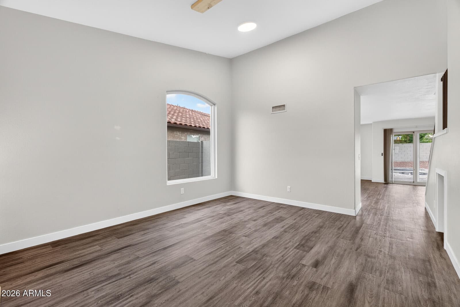 1301 E Sierra Madre Avenue, Gilbert, AZ 85296 — photo 5 of 71