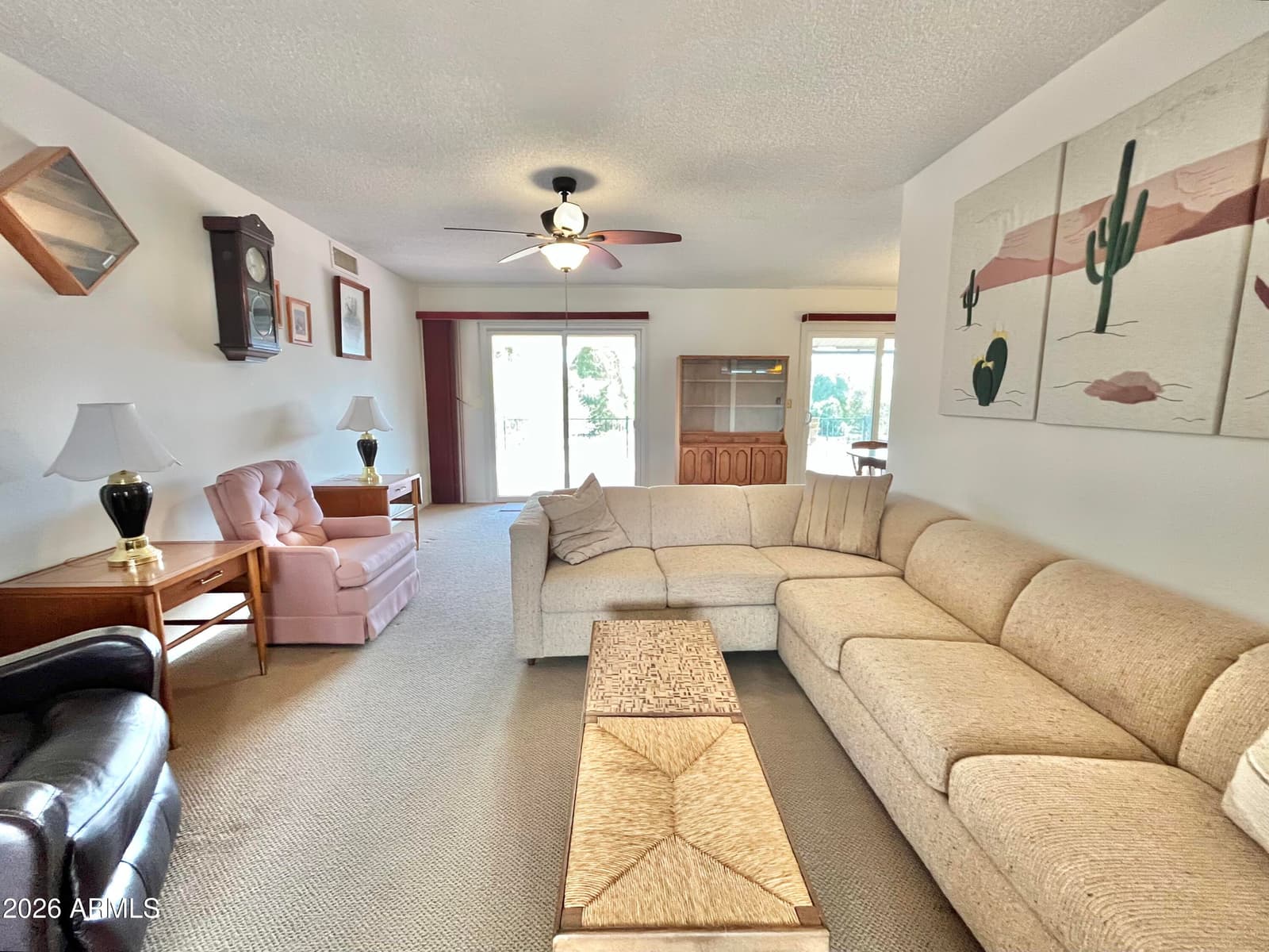 10527 W Prairie Hills Circle, Sun City, AZ 85351 — photo 7 of 29