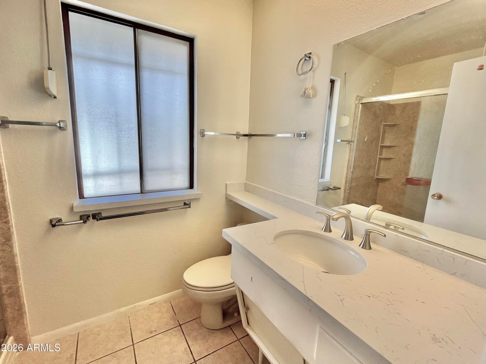 10527 W Prairie Hills Circle, Sun City, AZ 85351 — photo 13 of 29