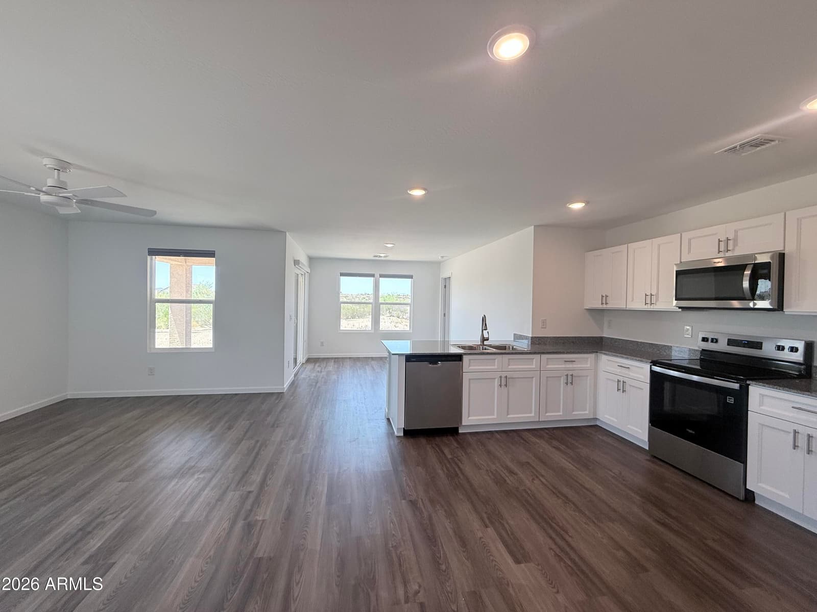 1725 Flagan Court, Wickenburg, AZ 85390 — photo 8 of 26