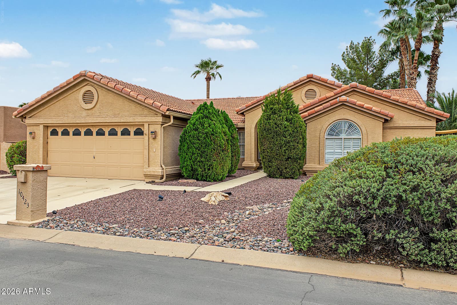 10423 E Nacoma Drive, Sun Lakes, AZ 85248 — photo 2 of 43