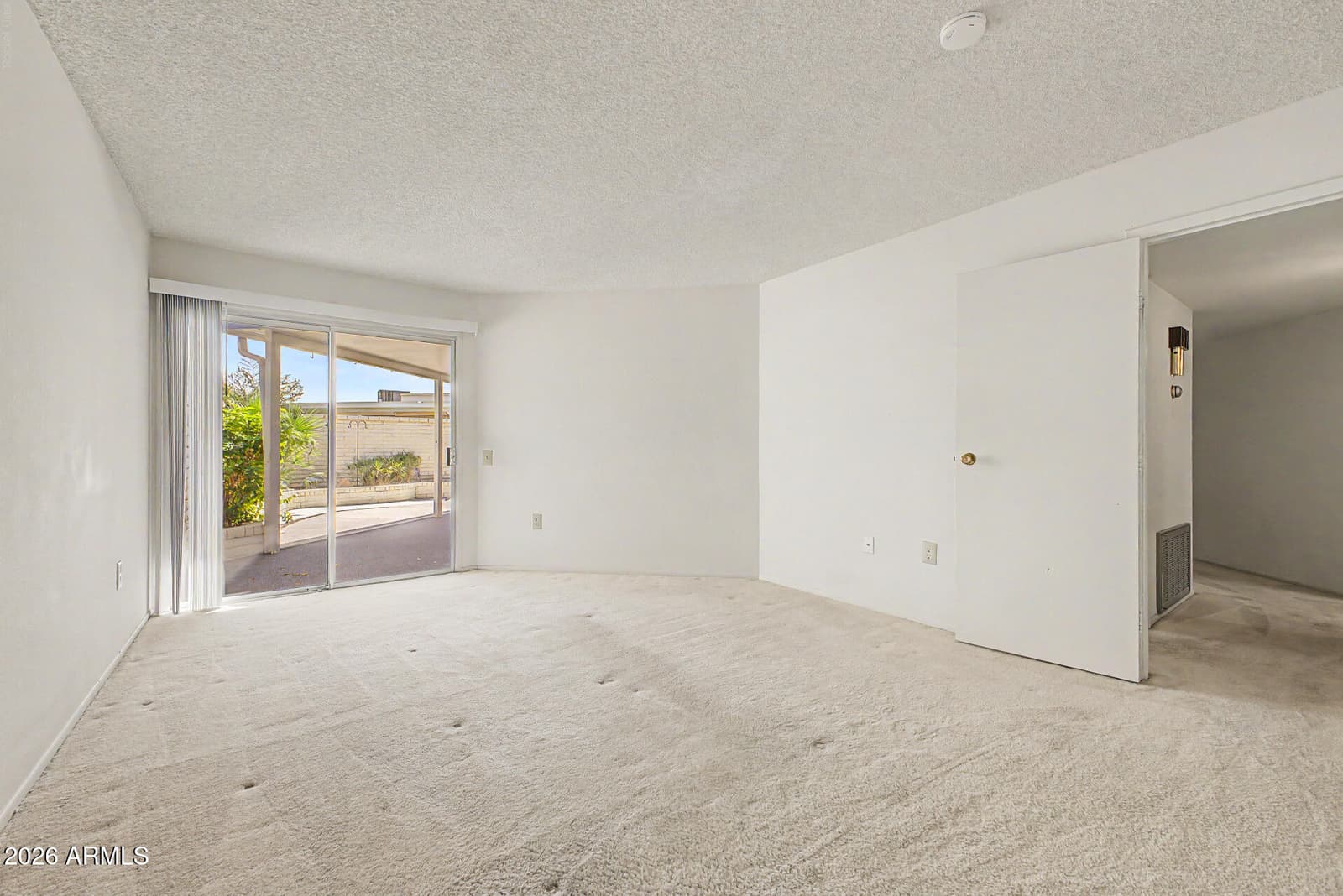 10416 W Hutton Drive, Sun City, AZ 85351 — photo 4 of 33