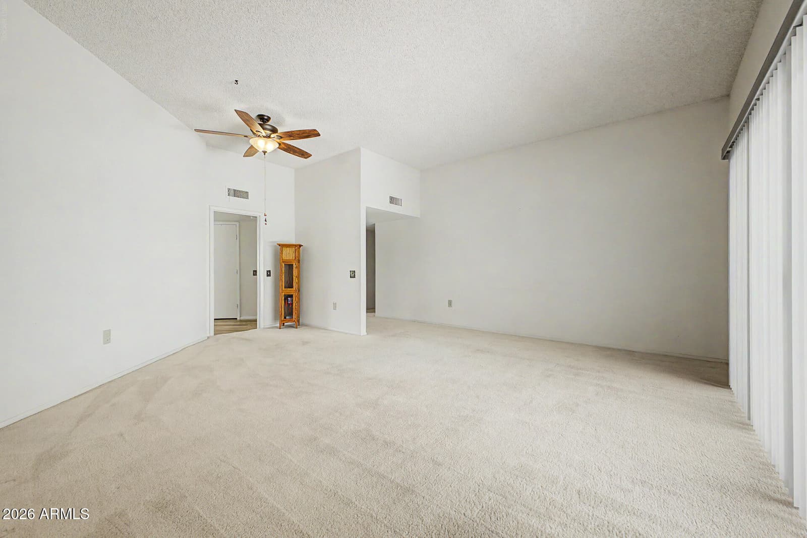 10416 W Hutton Drive, Sun City, AZ 85351 — photo 11 of 33