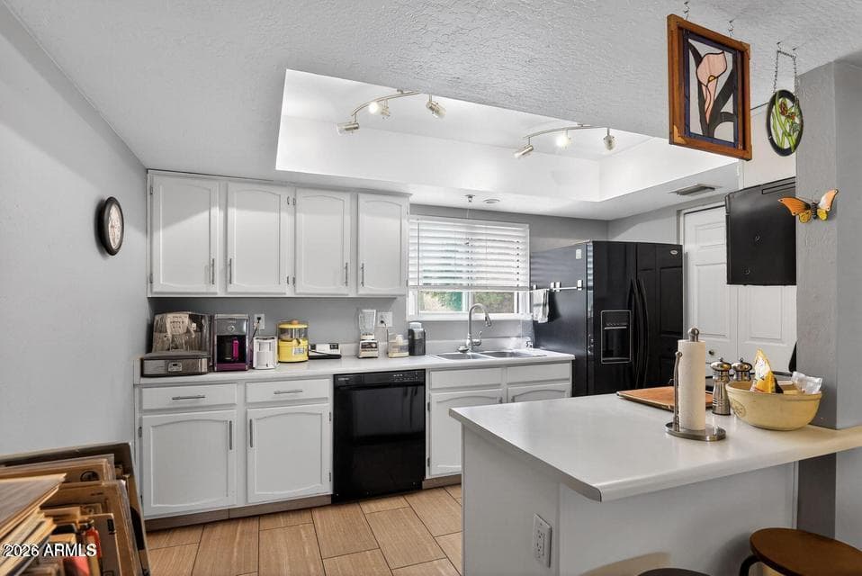 3031 N Civic Center Plz Plaza 230, Scottsdale, AZ 85251 — photo 20 of 29