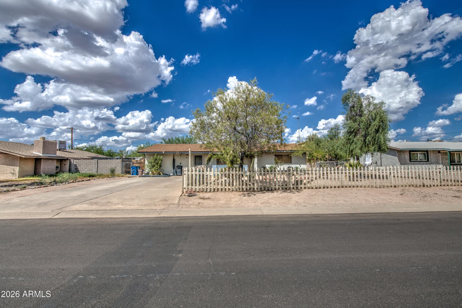740 E Desert Avenue, Apache Junction, AZ 85119 — photo 4 of 35