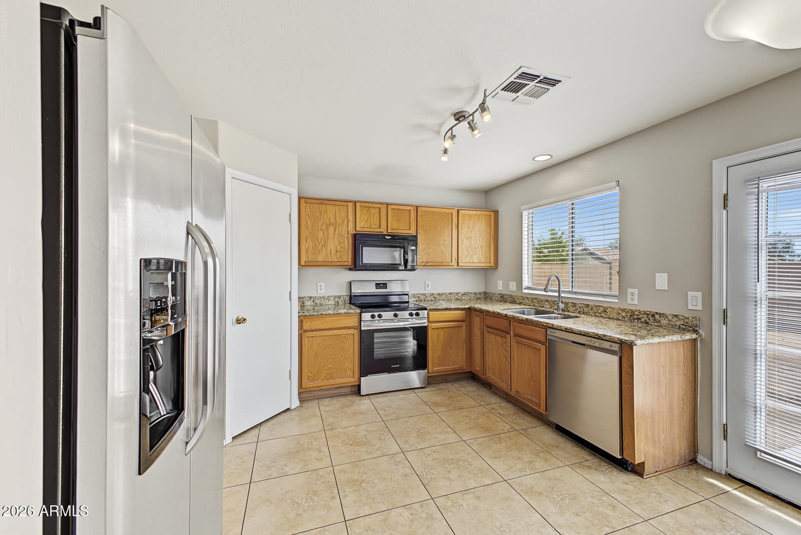 11911 W Dahlia Drive, El Mirage, AZ 85335 — photo 11 of 31