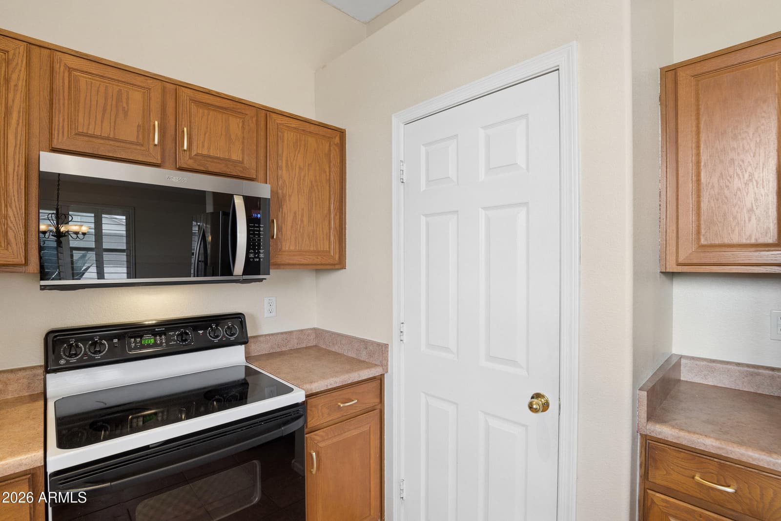 8864 E Red Mountain Lane, Gold Canyon, AZ 85118 — photo 13 of 48