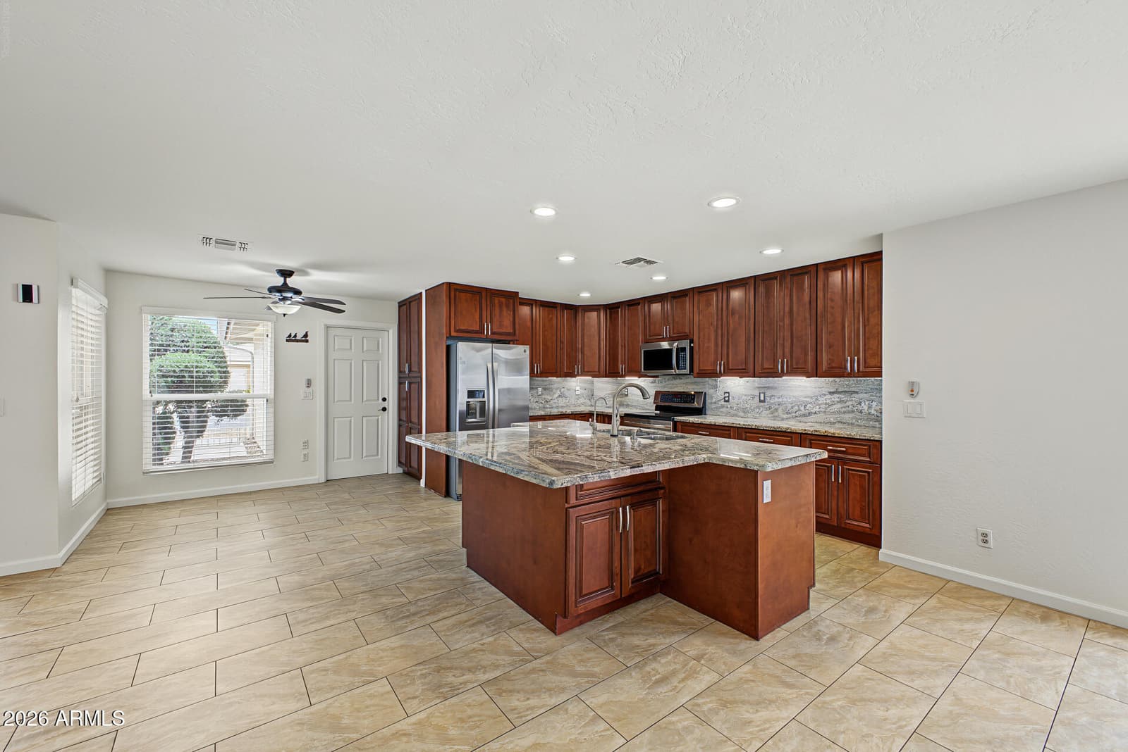 26253 S Dartford Drive, Sun Lakes, AZ 85248 — photo 6 of 33