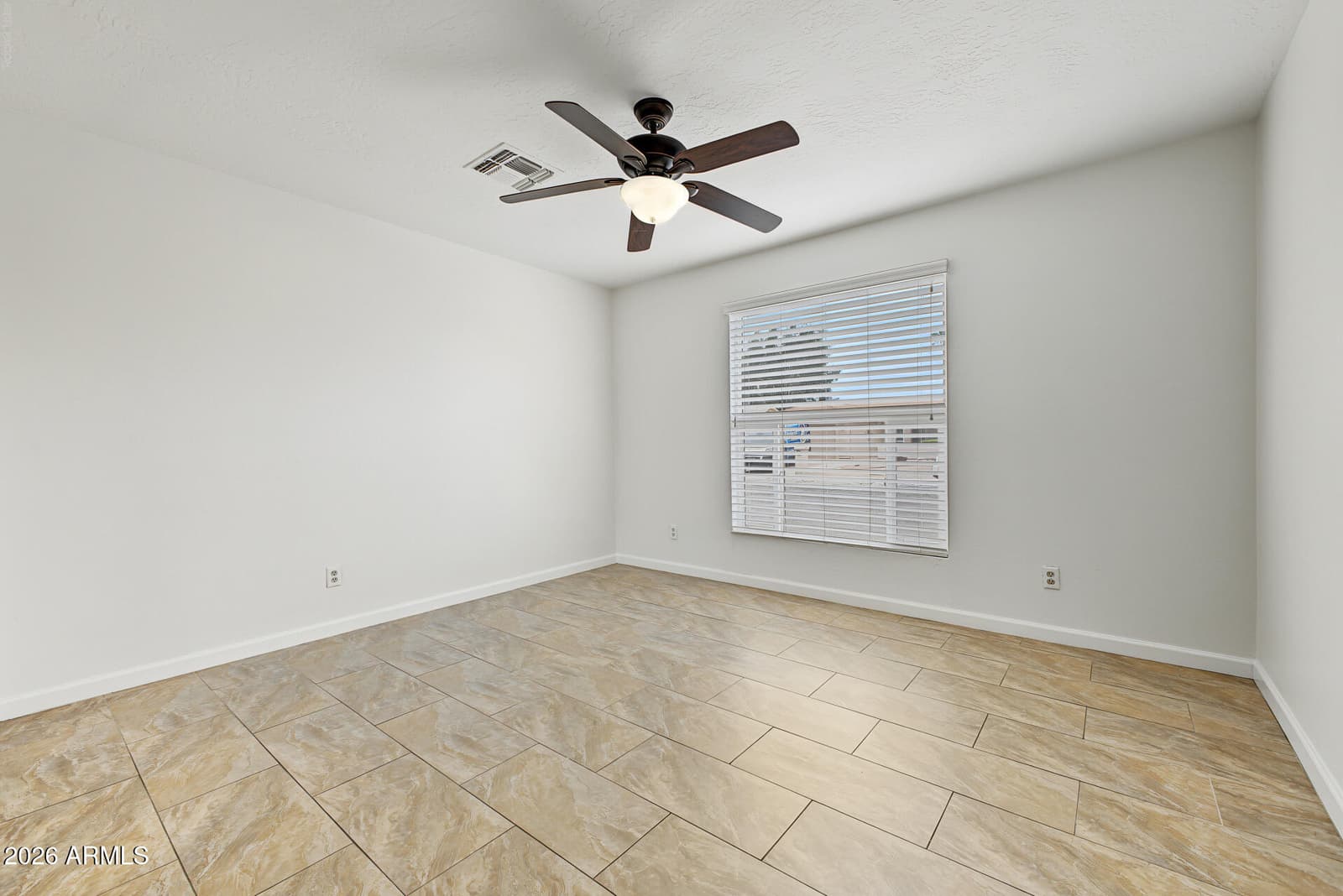 26253 S Dartford Drive, Sun Lakes, AZ 85248 — photo 12 of 33