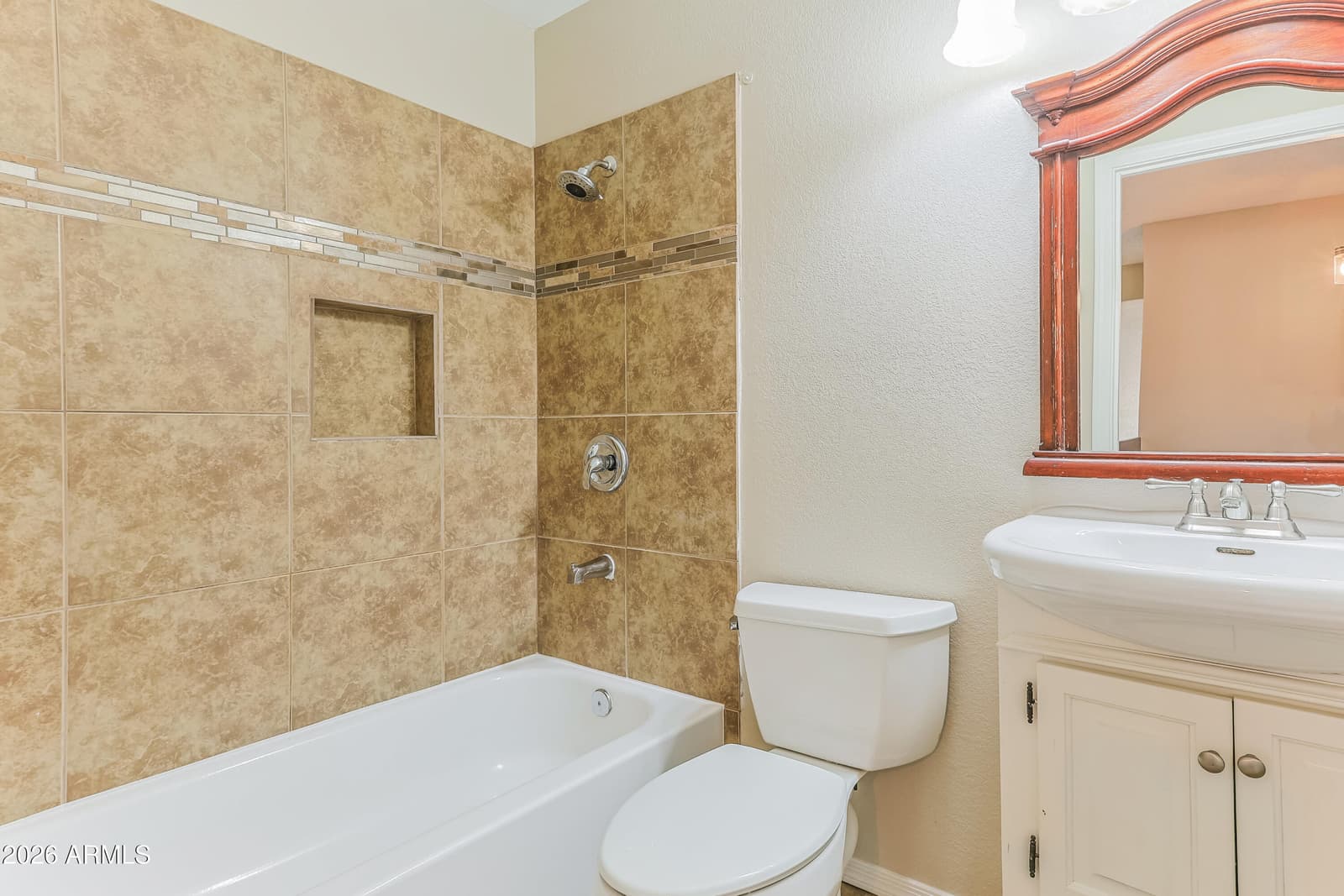 307 S Ocean Drive, Gilbert, AZ 85233 — photo 4 of 15