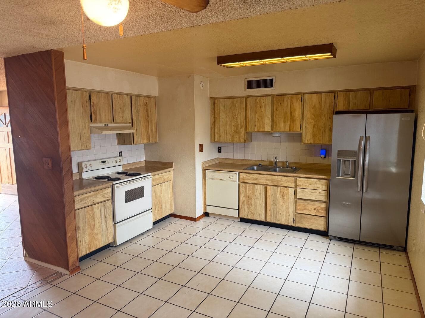 2568 E Commonwealth Circle, Chandler, AZ 85225 — photo 4 of 14