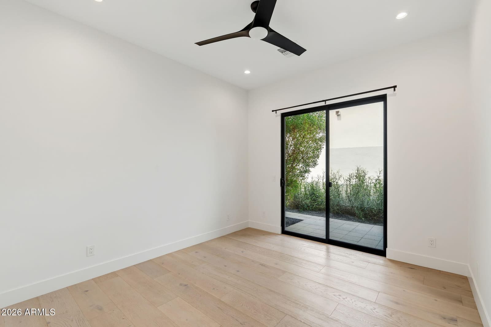 5529 N 2nd Place, Phoenix, AZ 85012 — photo 34 of 59