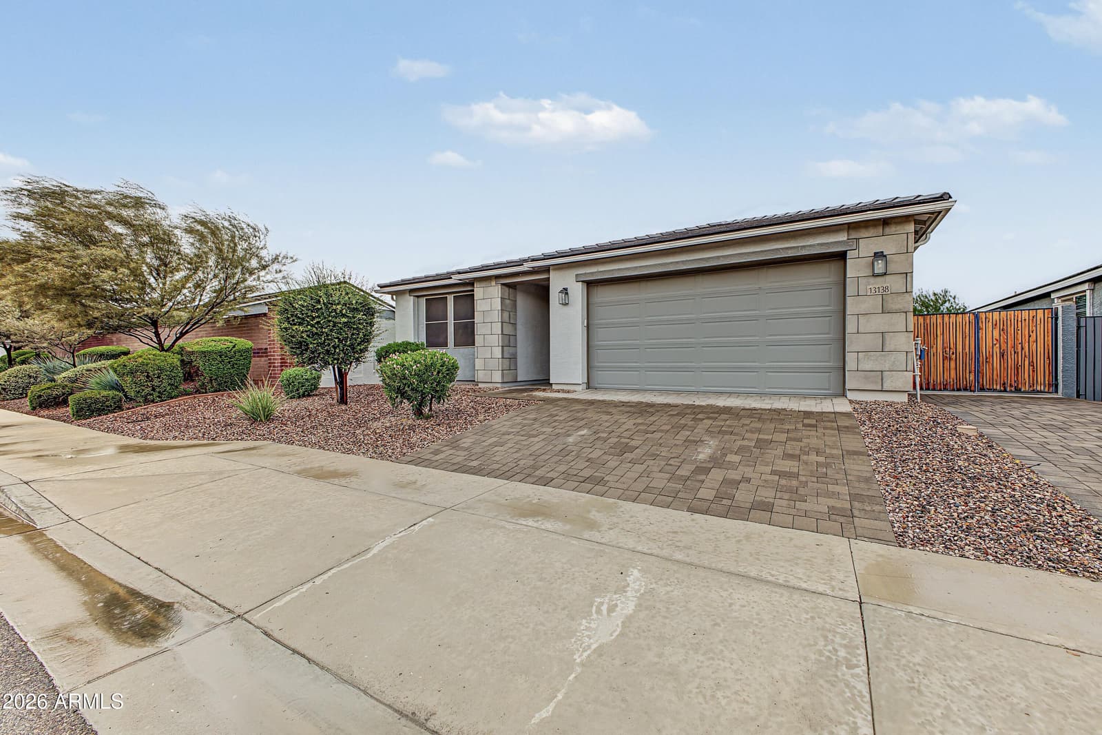 13138 W Crestvale Drive, Peoria, AZ 85383 — photo 3 of 34