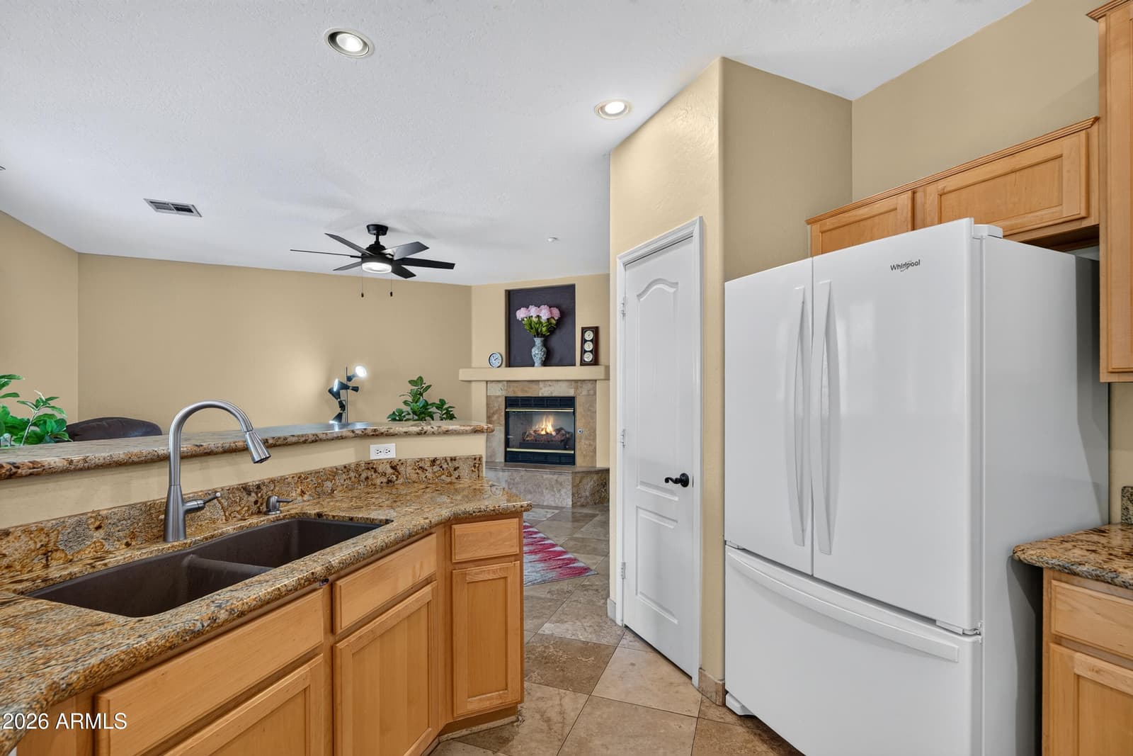 9811 N Desert Rose Drive, Fountain Hills, AZ 85268 — photo 10 of 52