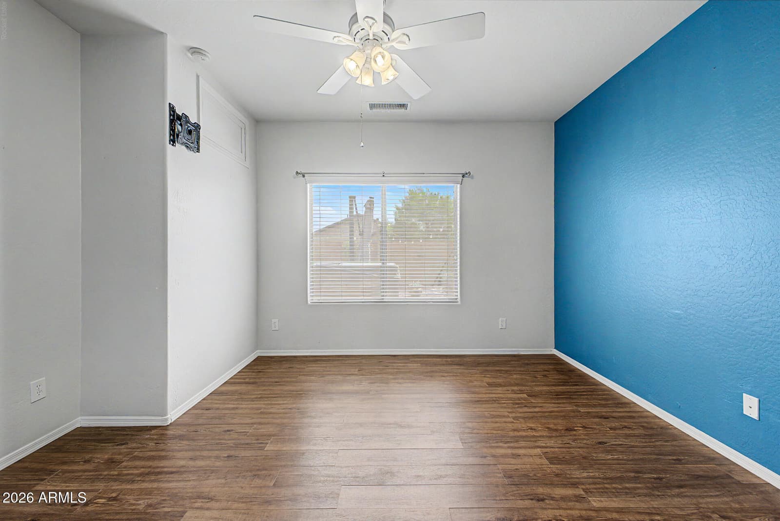 20583 N 262nd Avenue, Buckeye, AZ 85396 — photo 19 of 31