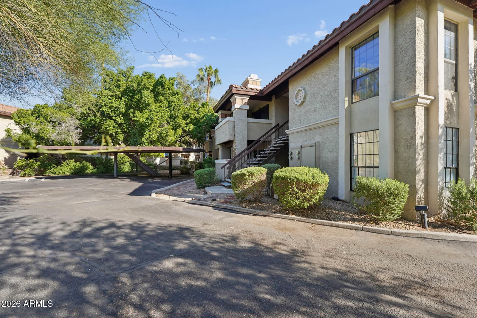 7557 N DREAMY DRAW Drive 251, Phoenix, AZ 85020