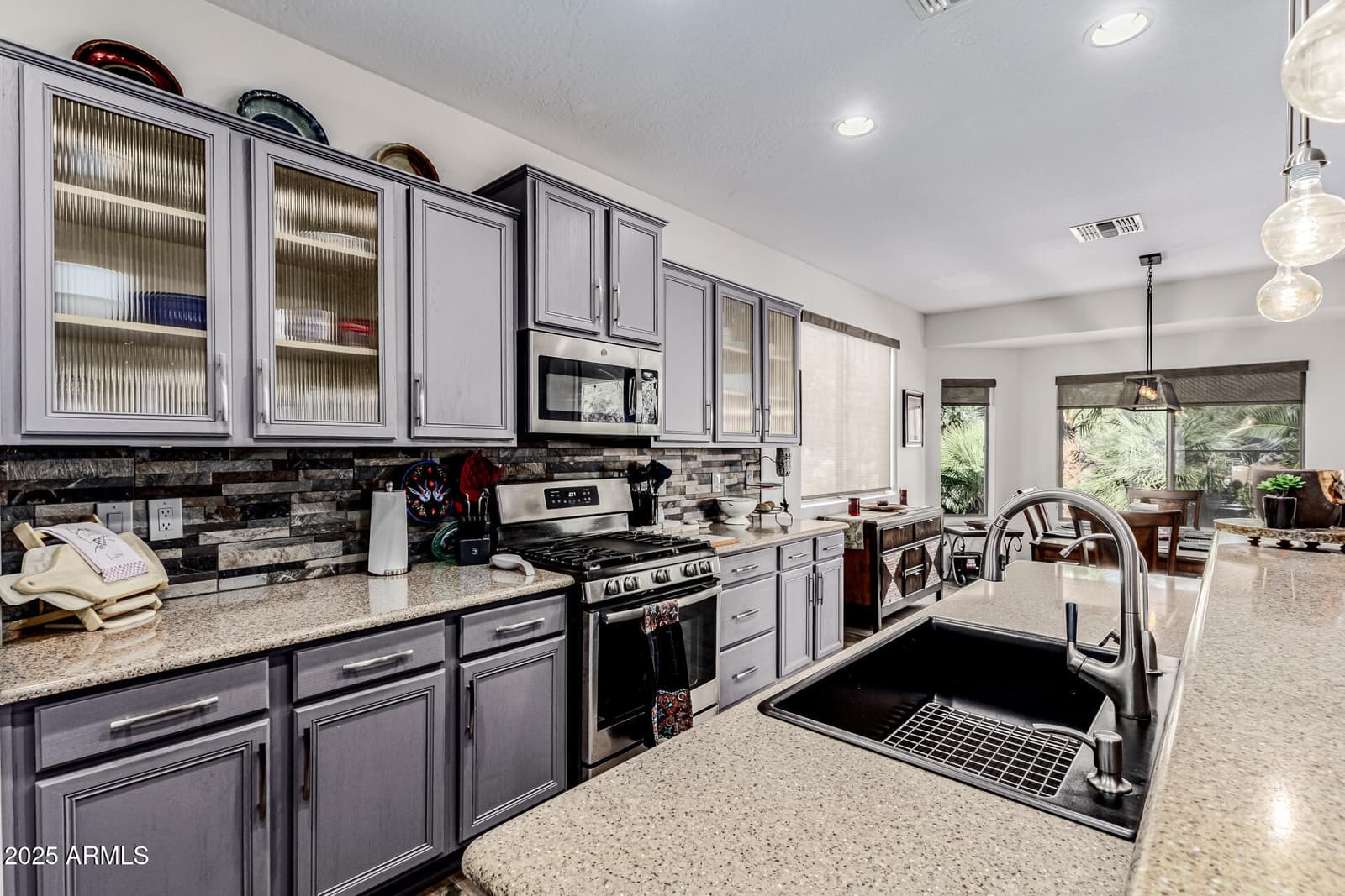 5225 N Gila Trail Drive, Eloy, AZ 85131 — photo 15 of 43