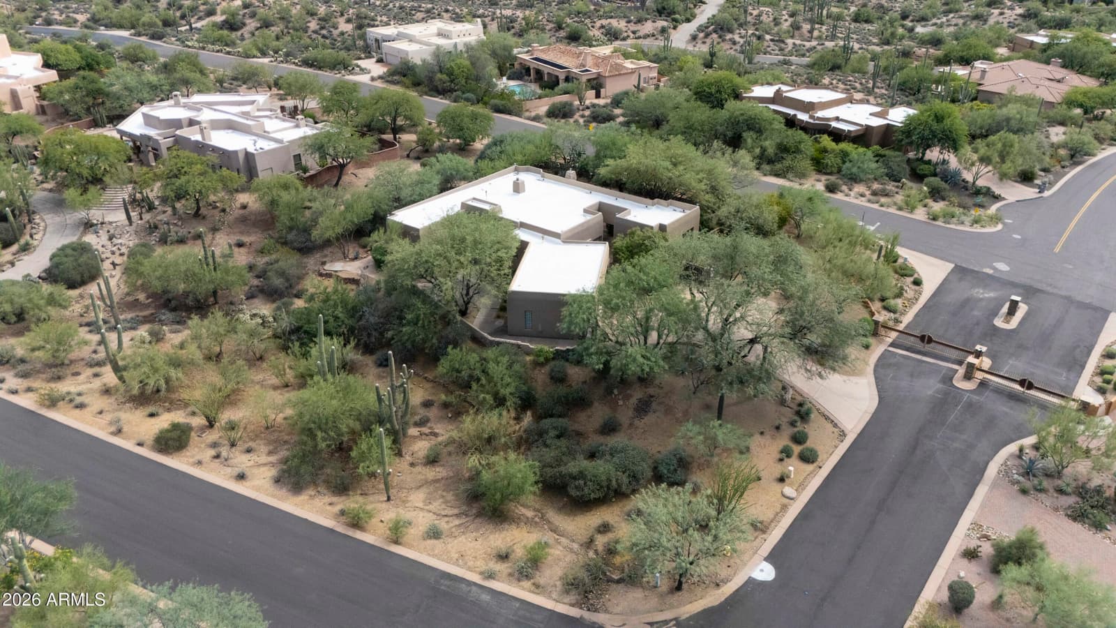 38601 N Rising Sun Road, Carefree, AZ 85377 — photo 2 of 35
