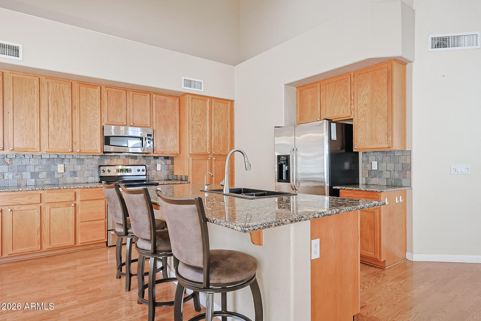 5819 W Wethersfield Drive, Glendale, AZ 85304 — photo 13 of 37