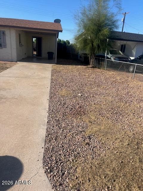 7319 W Cinnabar Avenue, Peoria, AZ 85345 — photo 8 of 34