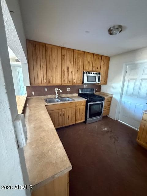 7319 W Cinnabar Avenue, Peoria, AZ 85345 — photo 2 of 34