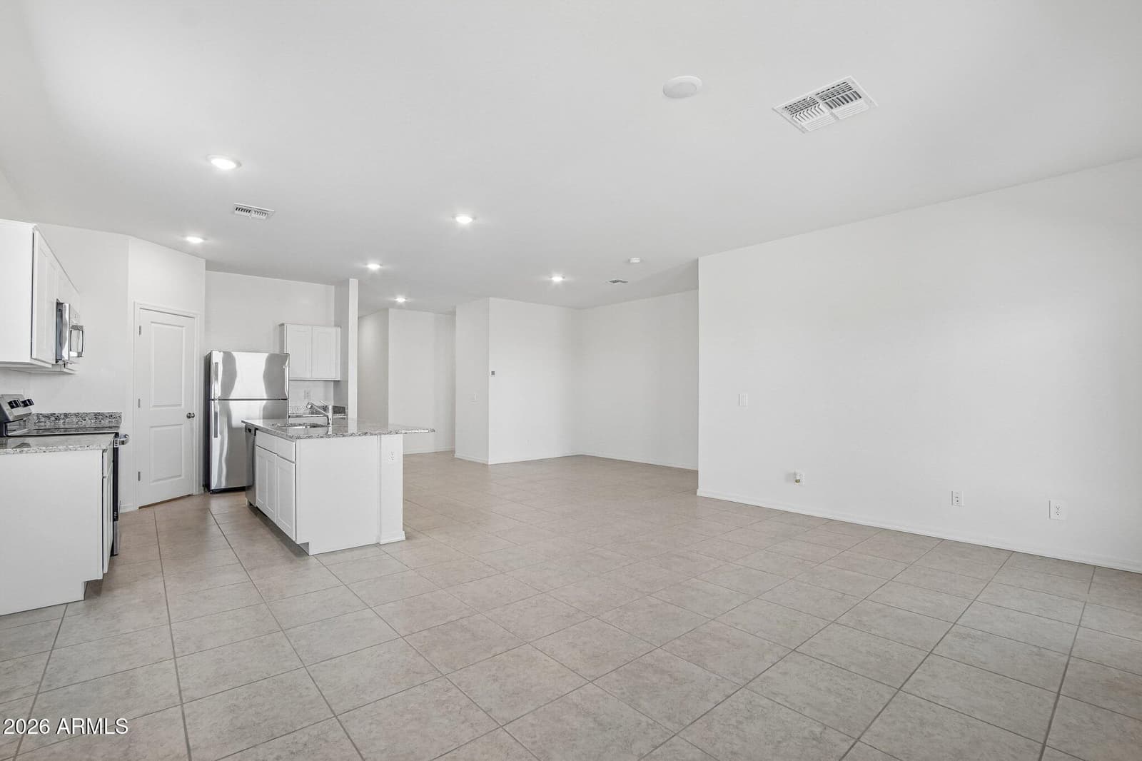 2431 E Equine Drive, San Tan Valley, AZ 85140 — photo 16 of 34