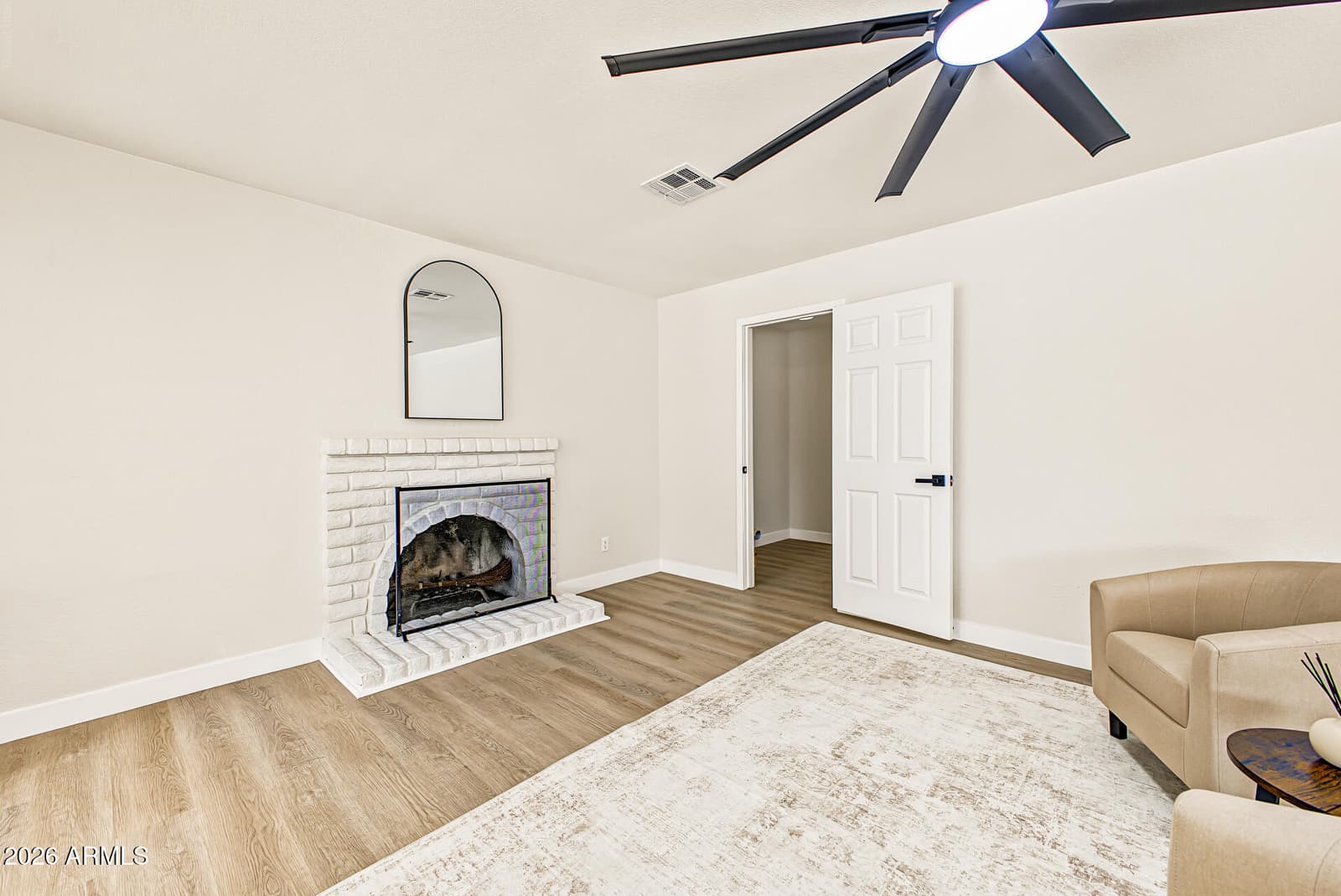 14216 N 39th Drive, Phoenix, AZ 85053 — photo 12 of 37