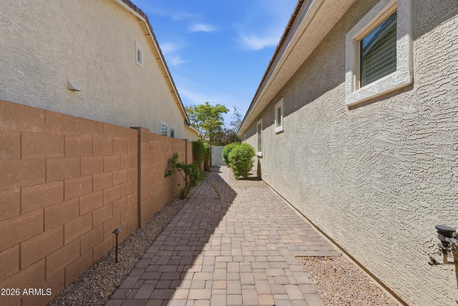 2522 E Pleasant Lane, Phoenix, AZ 85042 — photo 47 of 52