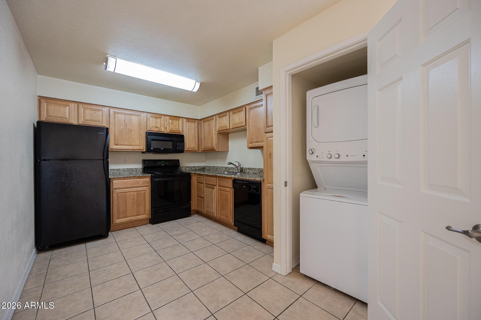330 S Beck Avenue 207, Tempe, AZ 85281 — photo 9 of 17